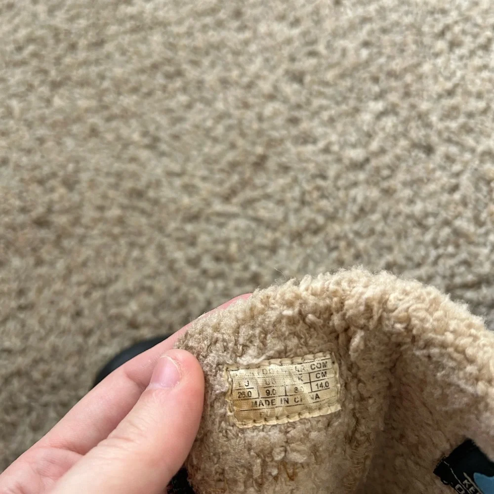 Keen KeenDry Brown Suede Boots Sherpa Lined Toddlers Size 9 Little Girl Winter